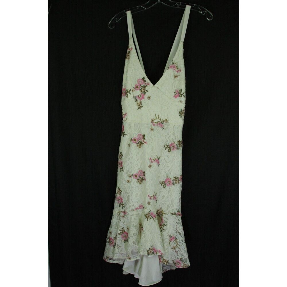 WAYF Junior's Dress Embroidered Lace Ribbon Bow Pink White Size Medium New